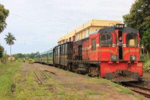 Zugfahrt Madagaskar Fianarantsoa Manakara - Zug